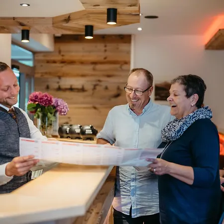 ホテル Brueckenwirt Superior 3*