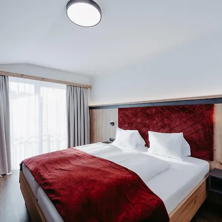 Brückenwirt Superior Hotel