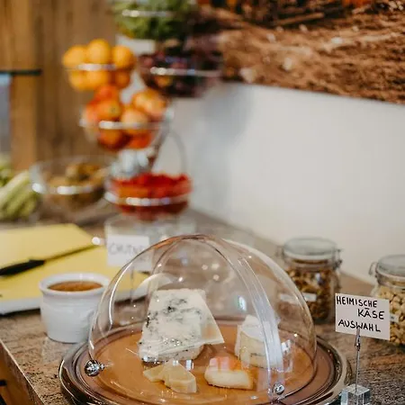 ホテル Brueckenwirt Superior 3*