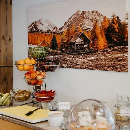 Brueckenwirt Superior فندق التنماركت ام بوناغ