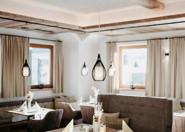 Brückenwirt Superior Hotel 3*